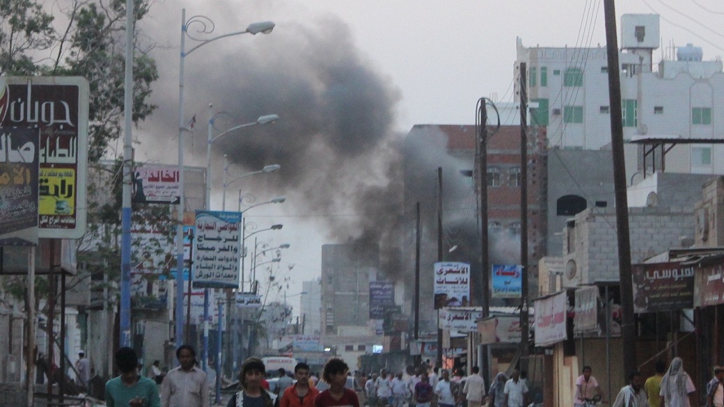 20 قتيلا من المدنيين في قصف لـ«الحوثيين» على عدن
