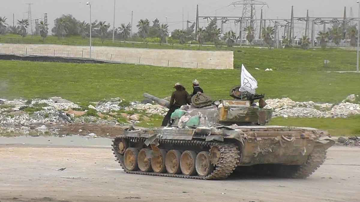 «جيش الفتح» يقتل 12 جنديًا من قوات «الأسد» و«حزب الله» في إدلب