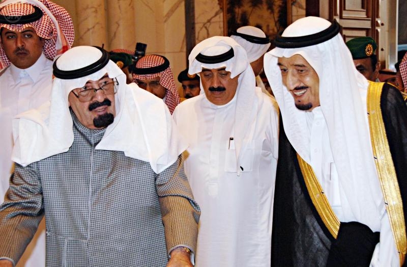 رياض الصيداوي: مخطط خالد التويجري لإيصال الأمير متعب لحكم السعودية بات واضحا
